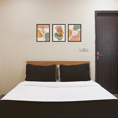 Super Hotel O S J Residency Δελχί Εξωτερικό φωτογραφία