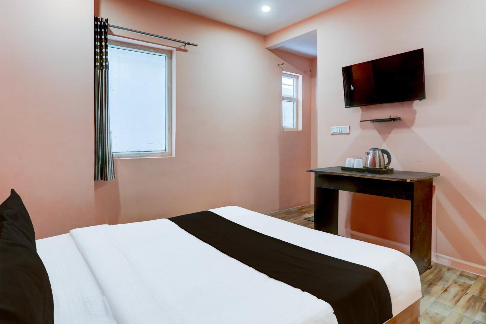 Super Hotel O S J Residency Δελχί Εξωτερικό φωτογραφία